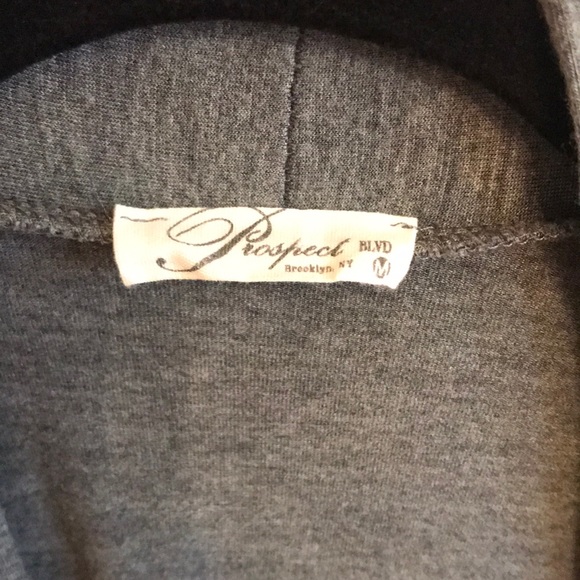 Prospect Blvd gray cardigan - Picture 3 of 3